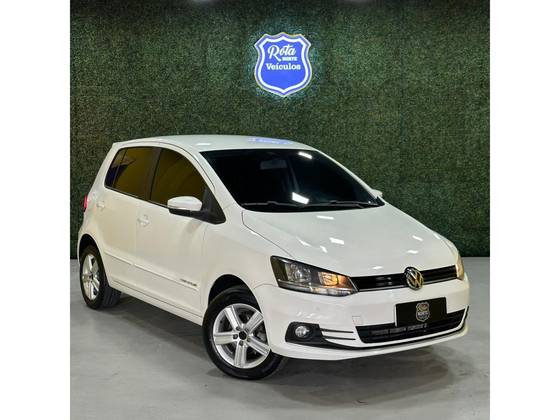 VOLKSWAGEN FOX 1.0 MI COMFORTLINE 8V FLEX 4P MANUAL